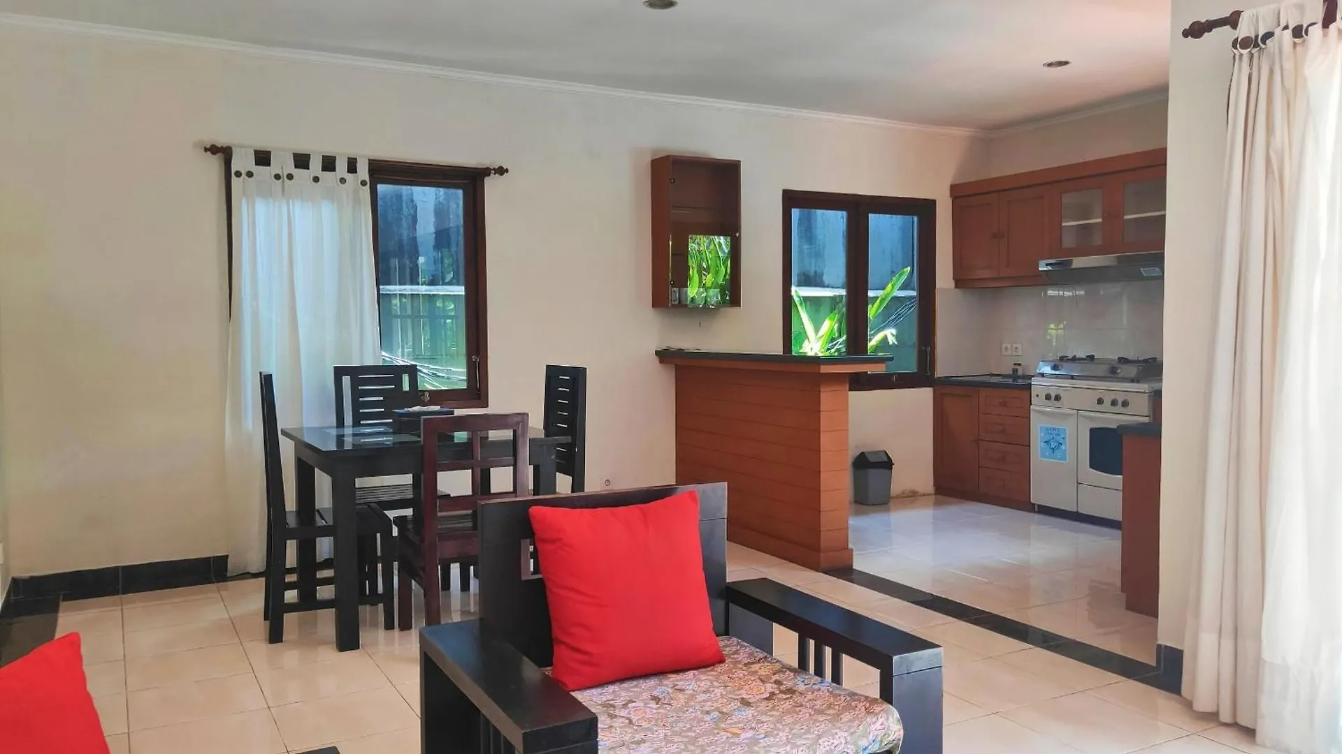 Uluwatu Centre Point Villas 0*, Uluwatu (Bali)